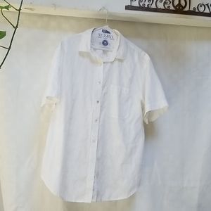 👕WHITE STAG EMBOSSED DESIGN SHIRT